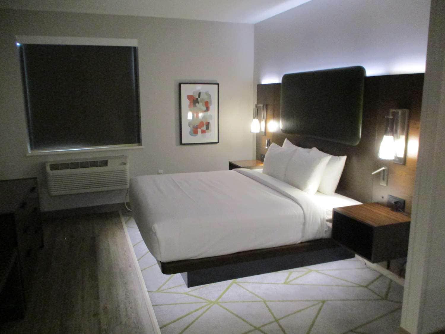 Best Western Plus Riata 브라운우드 외부 사진