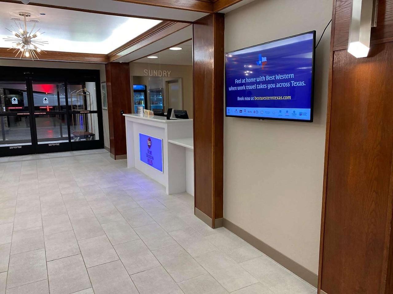Best Western Plus Riata 브라운우드 외부 사진