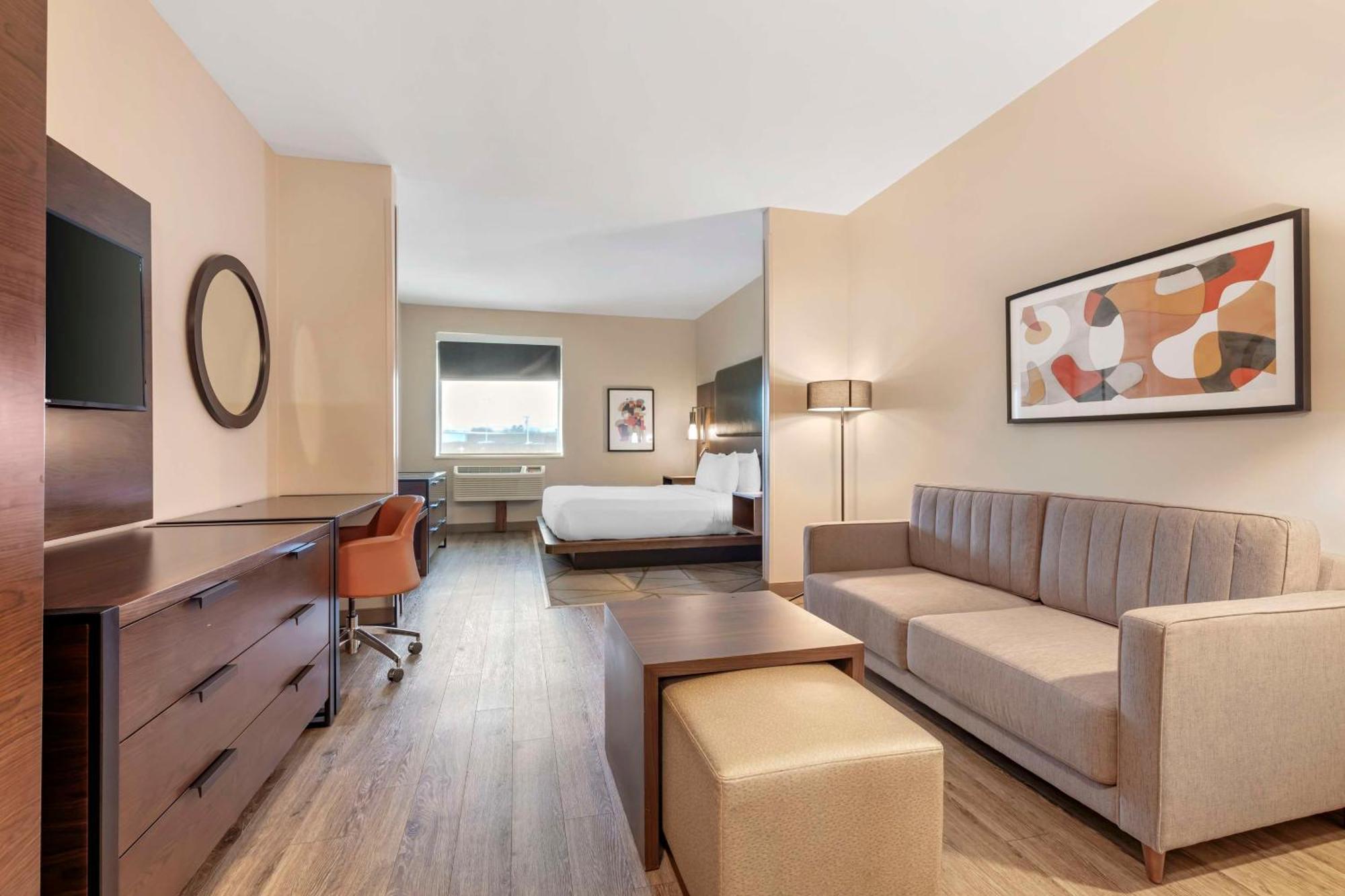 Best Western Plus Riata 브라운우드 외부 사진